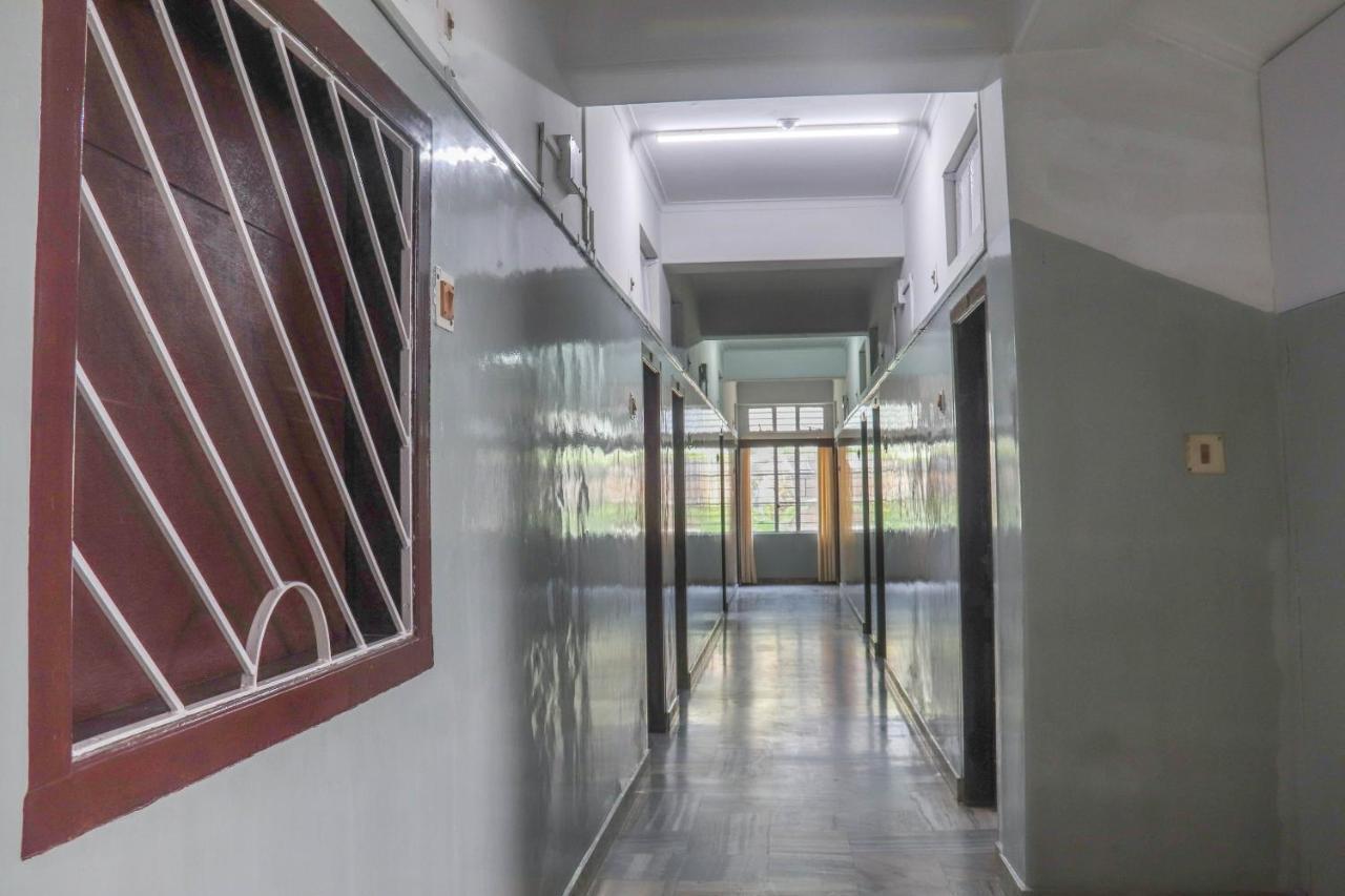Spot On 49477 Hotel Galaxy Dimāpur Exterior foto