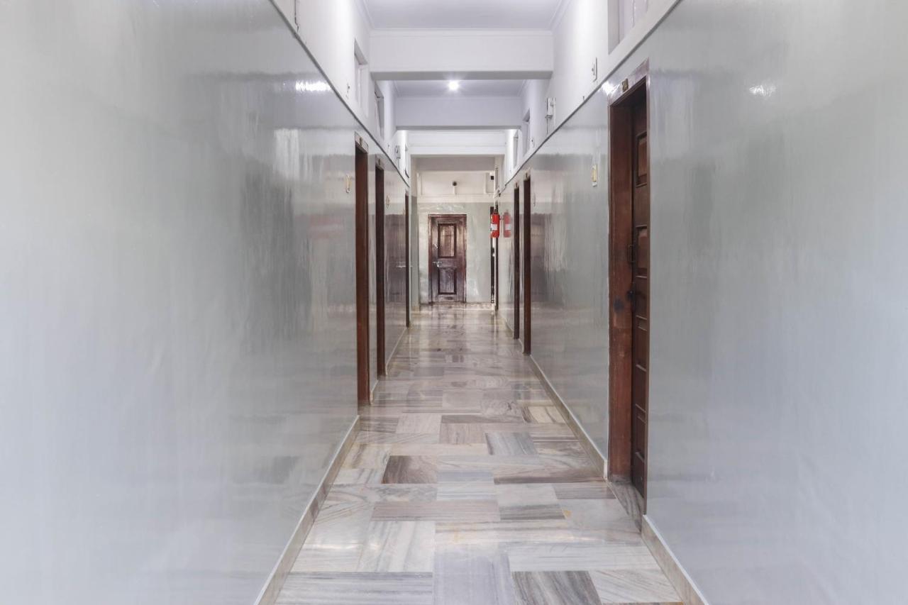 Spot On 49477 Hotel Galaxy Dimāpur Exterior foto